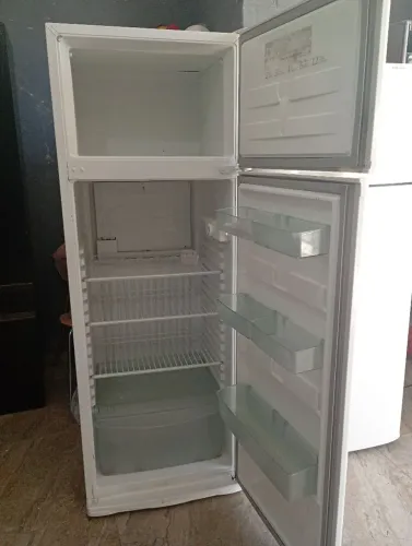 Vendo geladeira sem gás