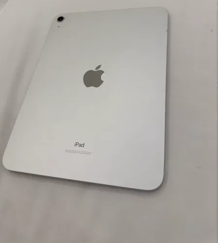 Vende-se IPad 10, 64GB , apenas 2 meses de uso 