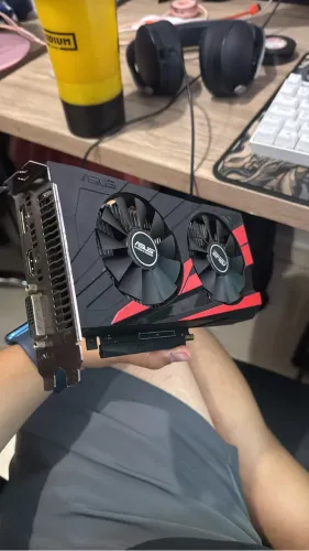 GTX 1050 TI 4 GB