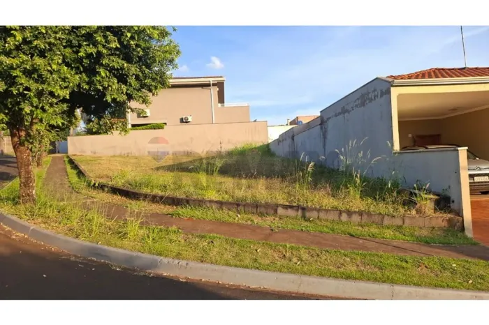 Vendo Terreno no Condomínio Alto do Bonfim, 296m², de esquina, em Bonfim Paulista