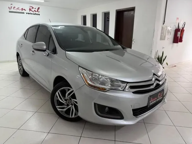 Citroen C4 Lounge Exclusive 1.6 Turbo 4P Aut. 2014