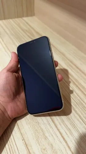 VENDO IPHONE 11