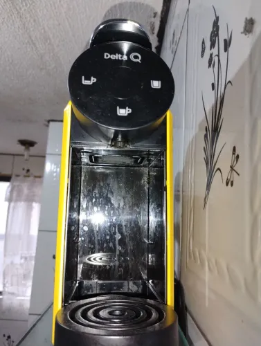 Cafeteira expresso DELTA Q