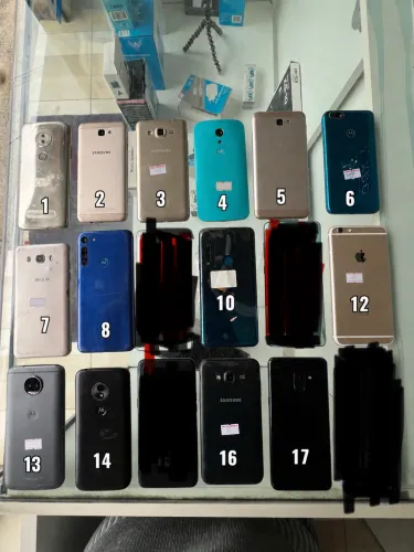 Celulares sucata R$ 50 cada aparelho