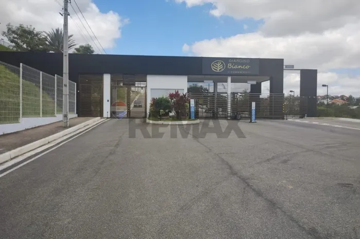 Excelente terreno à venda no condomínio Giardino Bianco - Lagoa Seca Pb