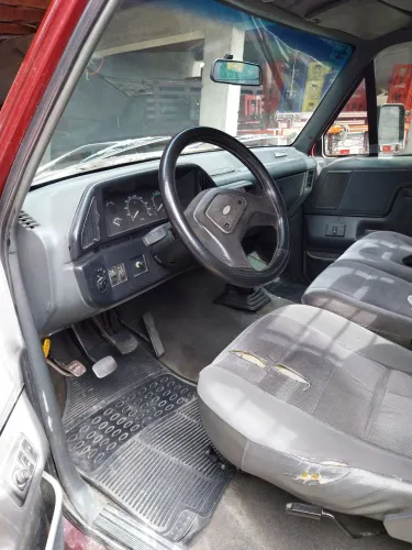 Ford F-1000 S. S. Diesel / S.s. Diesel Turbo 1995