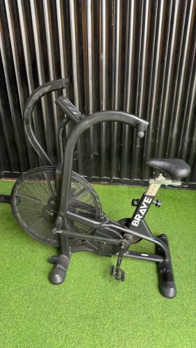 AIR BIKE CROSSFIT 