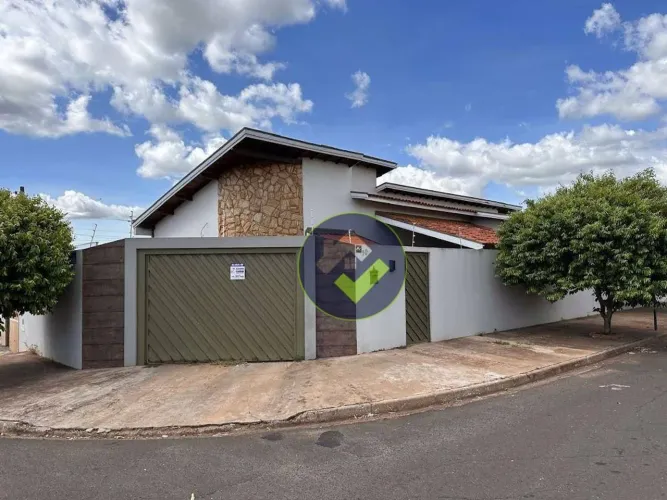 Casa com 3 dormitórios à venda, 162 m² por R$ 550.000,00 - Jardim Bom Pastor - São Manuel/