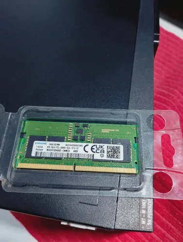 Memória Samsung 8GB DDR5-5600