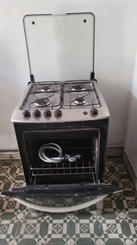 Vende-se Fogão
