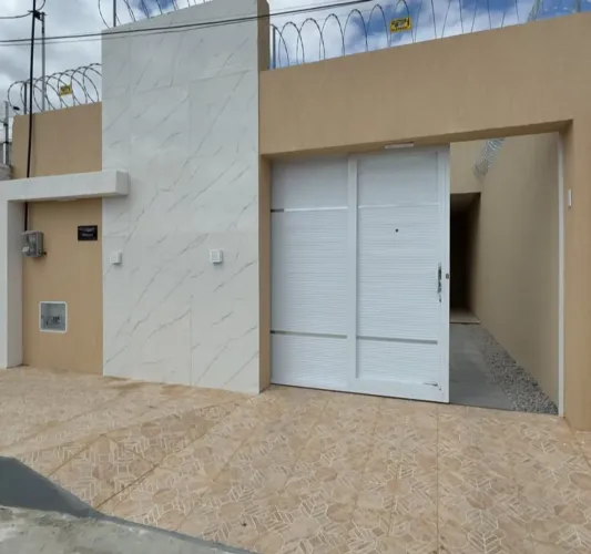 Caca de Alto Padrão No Eusébio | Fachada Imponente + Suíte + Garagem