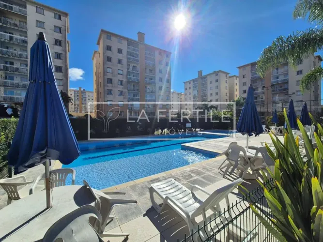 Apartamento com 2 Dormitórios, 57 m², aluguel de R$ 2.450 + Taxas - Capão Raso, Curitiba (