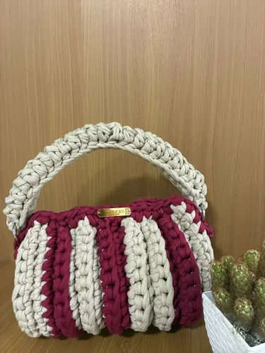 Bolsas feita a mão, exclusividade e carinho ?