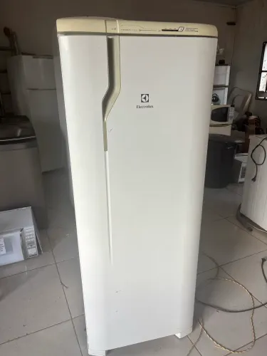 Geladeira Electrolux Frost free