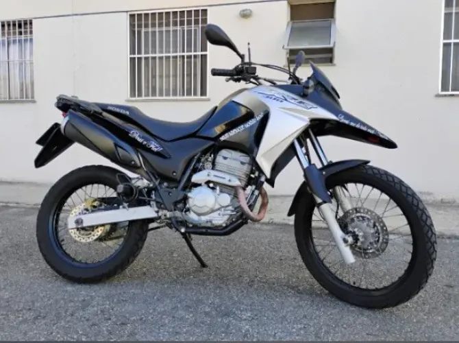 XRE 300