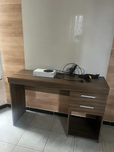 Mesinha de computador 