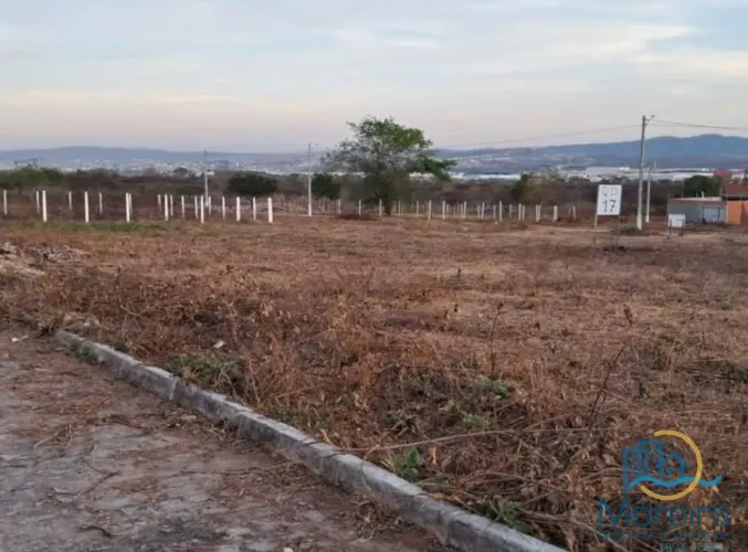 Terreno à Venda Próximo ao Alto do Moura