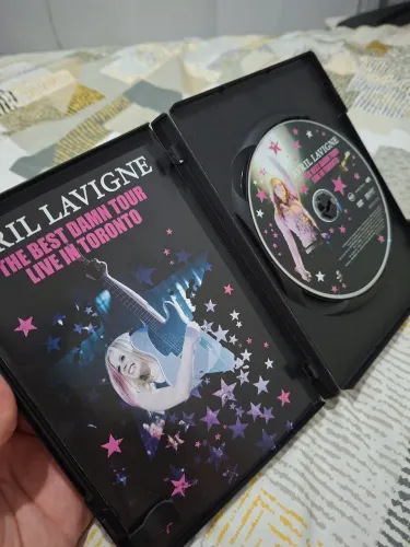 DVD - Avril Lavigne The Best Damn Tour (original)