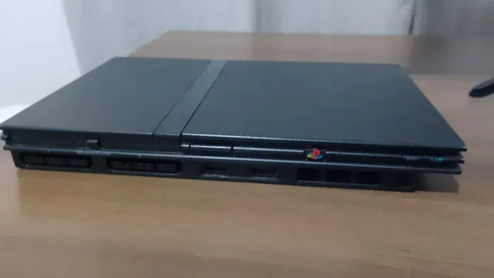 PlayStation 2, 2 memory card + 1 bolsa original+ 2 controles
