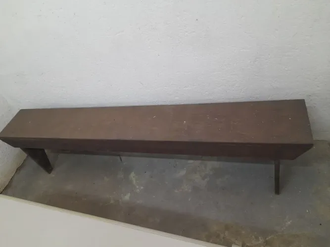 banco e mesa 