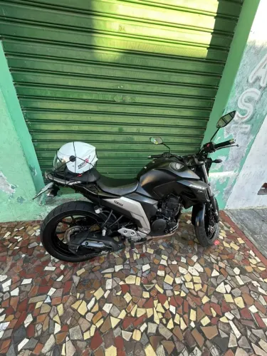 FAZER FZ250 2023