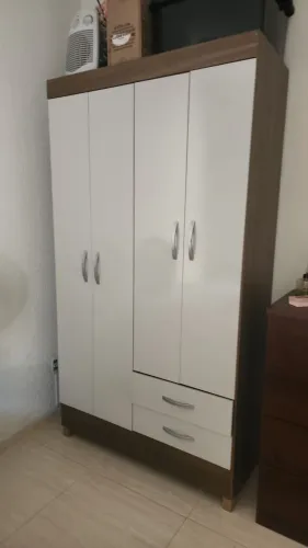 Guarda roupa