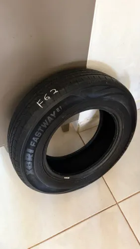 Pneu aro 14 175/75R14