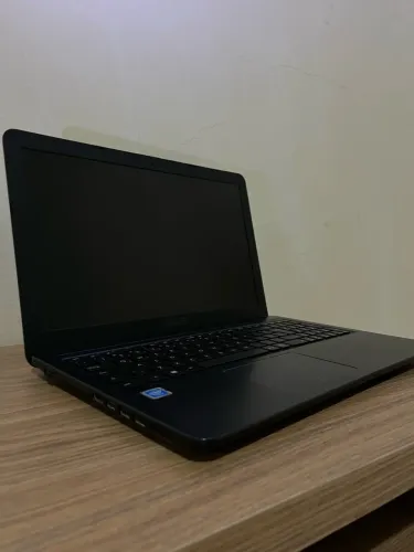 Notebook ASUS à venda SSD de 256 GB
