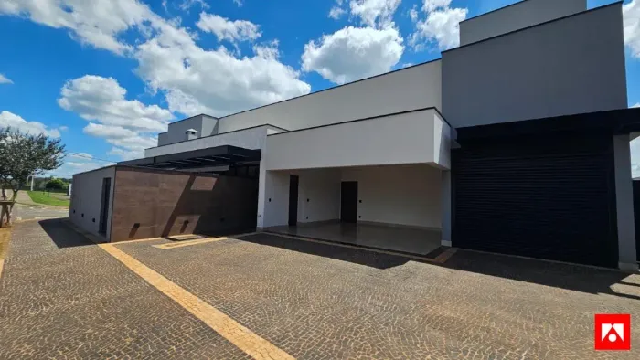 Casa Alto Padrão para locação no Residencial Jardim Firenze em Santa Bárbara d'Oeste com 2