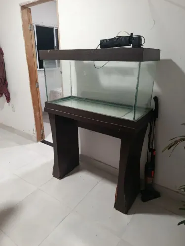 Vende-se aquário 