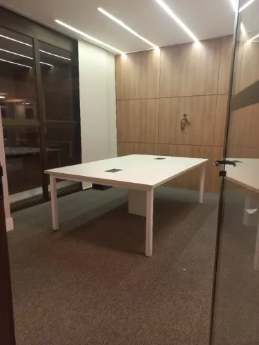 Mesa de Reunião 6 Lugares - RETIRADA ATÉ 11/07 - AMANHÃ (URGENTE!)