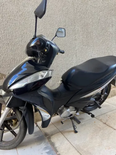 Moto Avelloz Az1