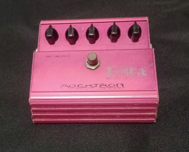 Pedais de guitarra 