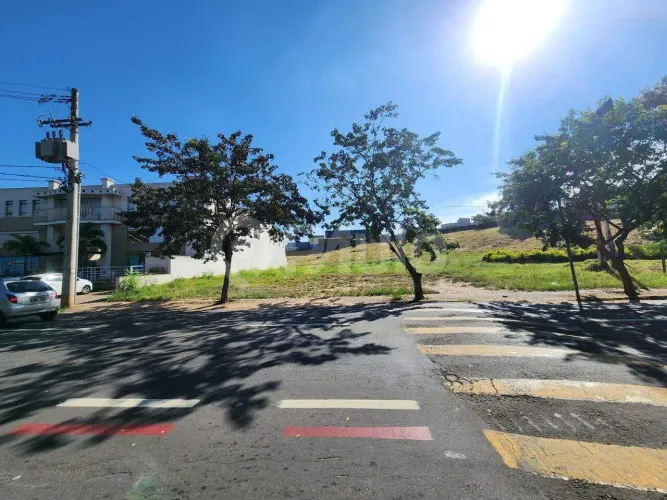 Terreno Comercial a venda em Piracicaba SP, próximo ao Condomínio Terras de Piracicaba