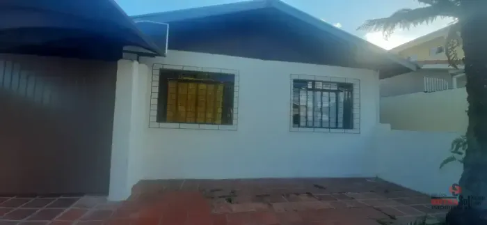 Terreno no Xaxim com 2 residências