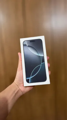 IPHONE 16 PRO 128GB - LACRADO