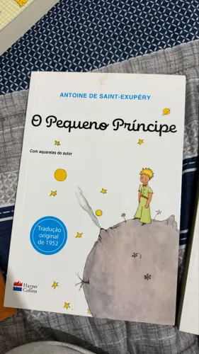 Livros sortidos em ótimo estado!