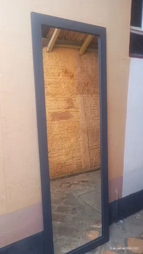 Espelho com moldura madeira resistente, anti cupim, guarapuava