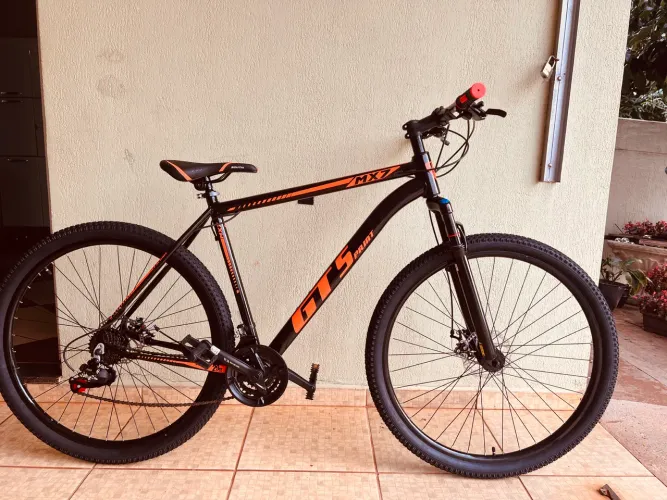 Bicicleta  Aro 29 GT Sprint MX7 24V index Freio Disco Alumínio Suspensão Aero MTB