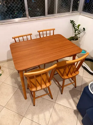 Mesa de madeira