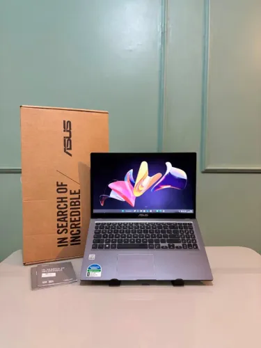 Asus VivoBook - i3 10th