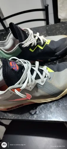 Tênis Nike LeBron 18 low space Jam 41