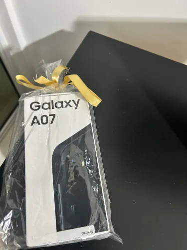 Celular A7 novo
