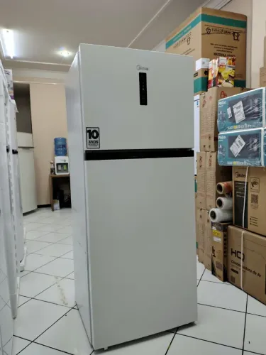 Geladeira Midea painel digital 411 L frost free