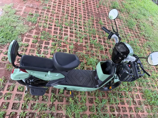 Scooter elétrica elemovi bike 7