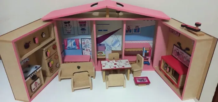 Casinha de boneca Lol maleta em MDF 40cm