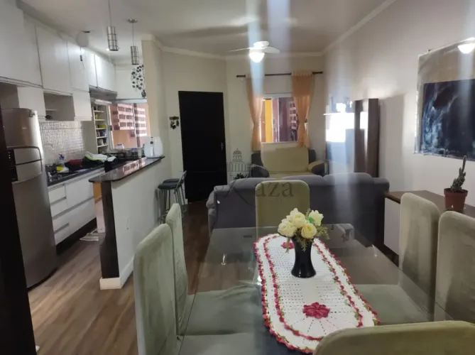 Oportunidade - Casa Sobrado - Residencial Armando Moreira Righi - 4 Dormitórios - 208m².