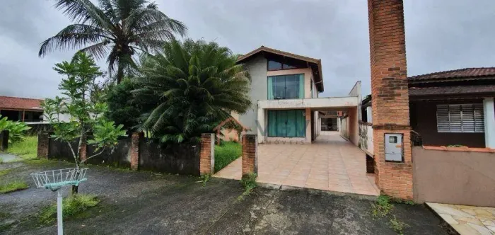 Sobrado com 3 dormitórios à venda, 239 m² com Edícula por R$ 900.000 - Morada da Praia - B