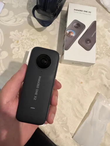 Insta360 ONE X2 - Câmera 360° 5.7K | Completa com Caixa
