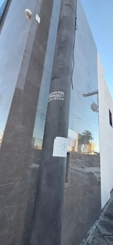 Poste de ferro 6mts de comprimento para grandes placas